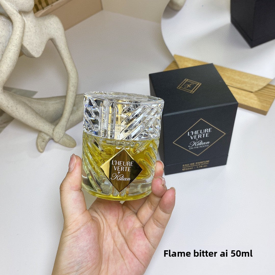 Elegant Oriental Tone Perfume Spray with Long-Lasting Fragrance