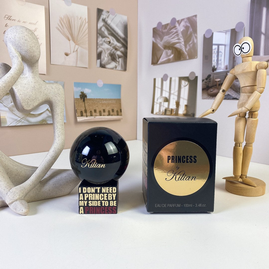 Elegant Oriental Tone Perfume Spray with Long-Lasting Fragrance